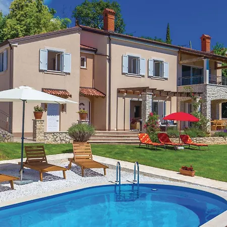 Cozy In With Outdoor Swimming Pool